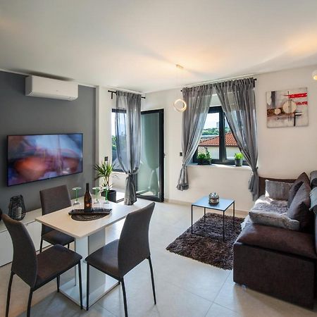 Rijeka Relax Apartment With Parking Экстерьер фото
