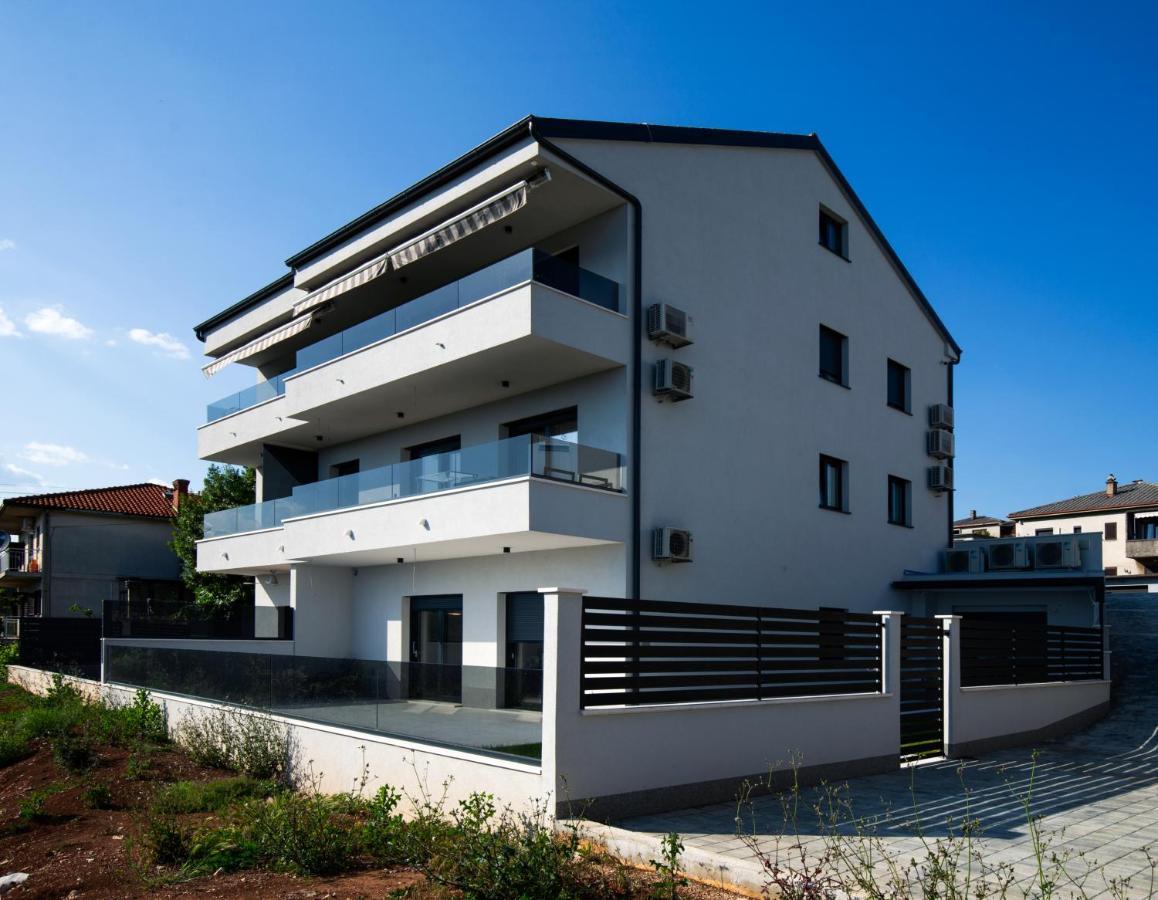 Rijeka Relax Apartment With Parking Экстерьер фото