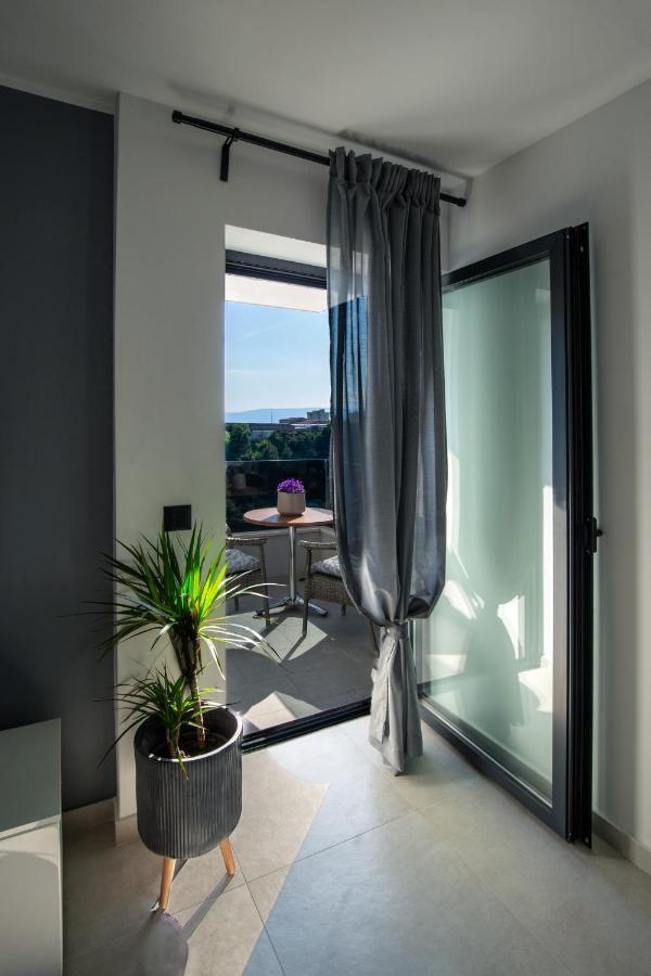 Rijeka Relax Apartment With Parking Экстерьер фото