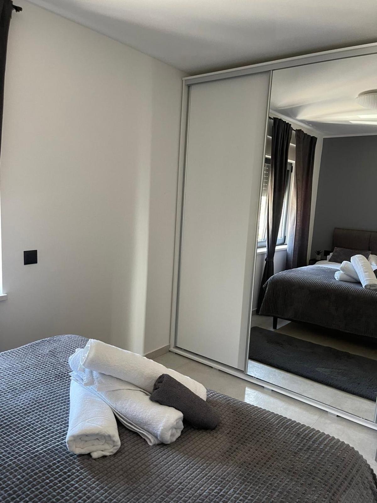 Rijeka Relax Apartment With Parking Экстерьер фото